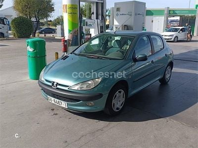 Begagnad Peugeot 206 90 HK (66 kW) 2000 Blå Sedan