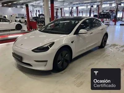 Käytetty Tesla Model 3 Long Range AWD 238 kW (324 HP) 2021 Valkoinen Sedan