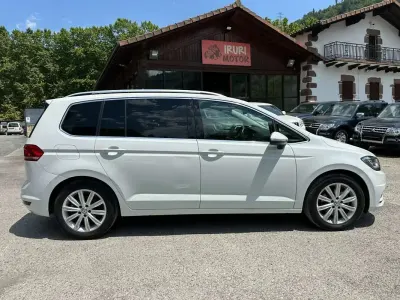 Usado VW Touran Sportline 150 CV (110 kW) 2016 Blanco Monovolumen