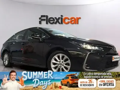 Usado Toyota Corolla Active 122 CV (89 kW) 2022 Negro Berlina