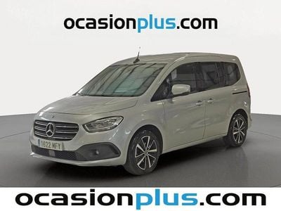 Gris plata Usado 2023 Mercedes 180 Berlina | 22.934 € (Buen precio)