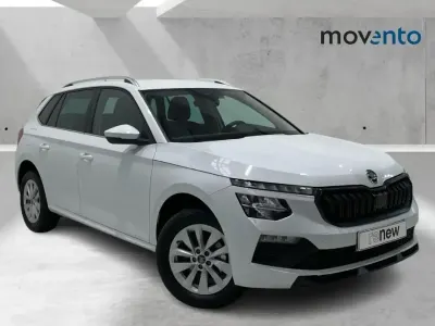 Usado Skoda Kamiq Selection 115 CV (84 kW) 2025 Blanco SUV