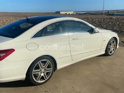 Blanco Usado 2011 Mercedes E220 Coupe | 11.500 € (Precio justo)