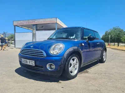 Usado Mini ONE 95 CV (69 kW) 2008 Azul Utilitario