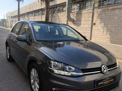 Usado VW Golf VII Advance 110 CV (80 kW) 2017 Beige Berlina