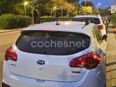 Usado Kia Ceed GT 90 CV (66 kW) 2015 Blanco Berlina