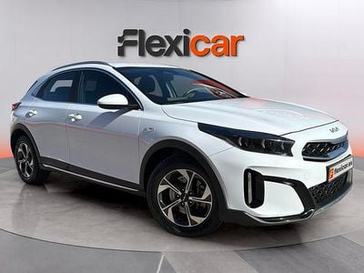Usado Kia XCeed 101 CV (74 kW) 2024 Blanco SUV