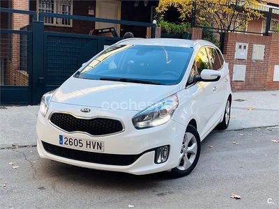 Blanco Usado 2014 Kia Carens Monovolumen | 6500 € (Un poco caro)