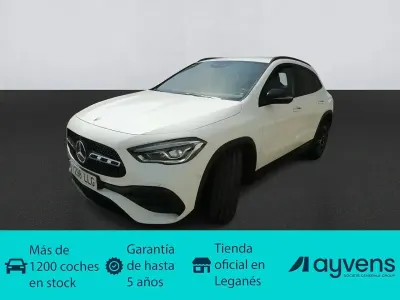 Używany Mercedes GLA200 150 KM (110 kW) 2020 Biały SUV