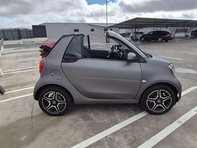 Gris Usado 2021 Smart ForTwo Electric Drive Pulse Descapotable | 13.900 € (Precio justo)