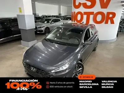 Begagnad Hyundai i30 120 HK (88 kW) 2024 Grå Sedan