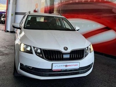 Usado Skoda Octavia 110 CV (80 kW) 2018 Blanco Berlina