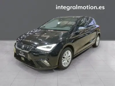Usado Seat Ibiza XCELLENCE 115 CV (84 kW) 2025 Negro Utilitario