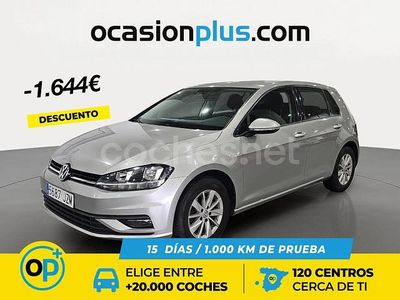 Gris / plata Usado 2017 VW Golf Business Berlina | 12.750 € (Precio justo)