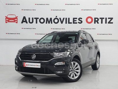 Usado VW T-Roc Advance 150 CV (110 kW) 2021 Gris / plata SUV