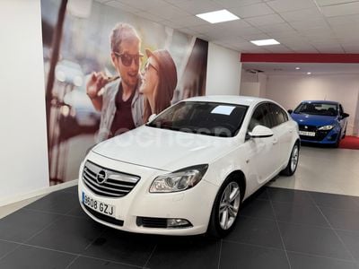 Blanco Usado 2010 Opel Insignia Sport Berlina | 7490 € (Precio justo)