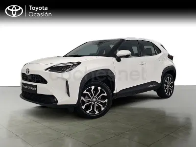 Usado Toyota Yaris Cross Active 116 CV (85 kW) 2023 Blanco SUV