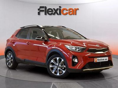 Usado Kia Stonic 100 CV (73 kW) 2018 Burdeos SUV