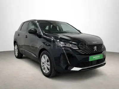 Usado Peugeot 3008 Active 131 CV (96 kW) 2021 Negro SUV