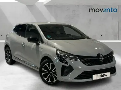 Usado Renault Clio V Techno 100 CV (73 kW) 2025 Gris Berlina