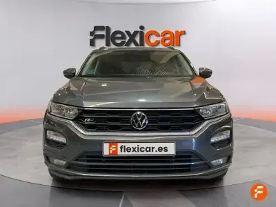 Usado VW T-Roc Advance 110 CV (80 kW) 2022 Gris SUV