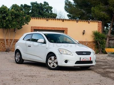 Usado Kia Ceed Active 126 CV (92 kW) 2009 Blanco Utilitario