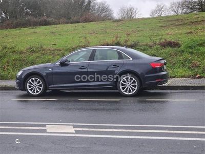 Usado Audi A4 Sport 150 CV (110 kW) 2016 Azul Berlina