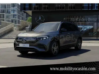 Käytetty Mercedes EQB300 AMG line 167 kW (228 HP) 2022 Harmaa Katumaasturi