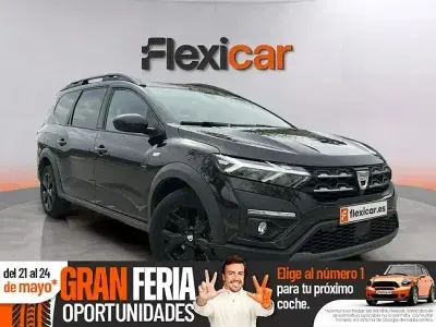 Usado Dacia Jogger Essentiel 100 CV (73 kW) 2022 Negro Monovolumen
