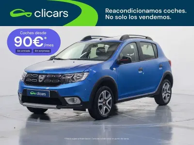 Usado Dacia Sandero 90 CV (66 kW) 2019 Azul Utilitario
