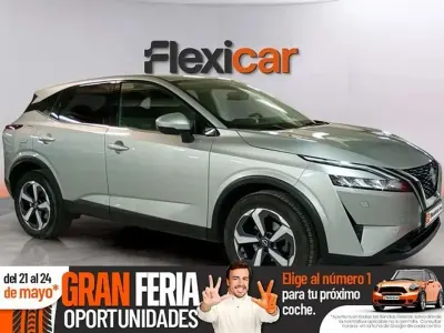 Usado Nissan Qashqai Acenta 158 CV (116 kW) 2023 Gris SUV
