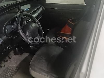Blanco Usado 2009 Renault Kangoo Monovolumen | 1000 €