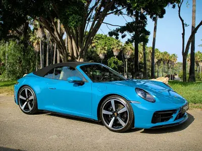 Usado Porsche 911 Carrera 4S Cabriolet 450 CV (330 kW) 2024 Azul Descapotable