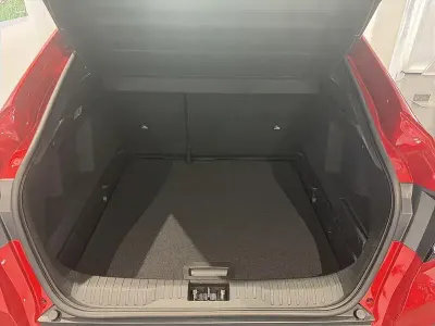 Usado Renault Arkana Esprit Alpine 94 CV (69 kW) 2026 Rojo SUV