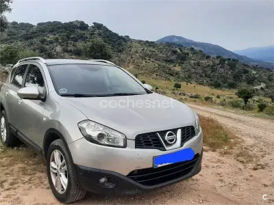 Usado Nissan Qashqai Acenta 150 CV (110 kW) 2012 Gris / plata SUV