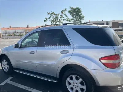 Usado Mercedes ML280 190 CV (139 kW) 2007 Gris / plata SUV