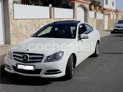 Używany Mercedes C220