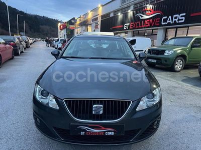 Usado Seat Exeo Sport 143 CV (105 kW) 2010 Gris / plata Familiar