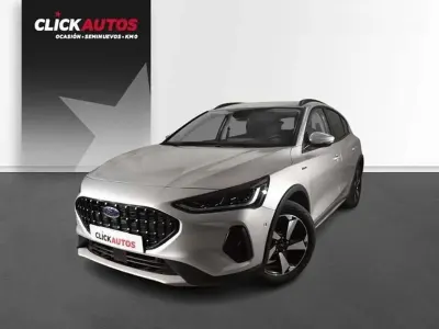 Usado Ford Focus Active 155 CV (114 kW) 2024 Plateado Berlina