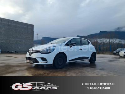 Usado Renault Clio IV Business 75 CV (55 kW) 2019 Blanco Berlina