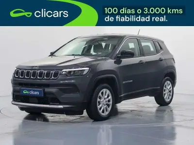 Usado Jeep Compass Altitude 129 CV (94 kW) 2025 Gris SUV