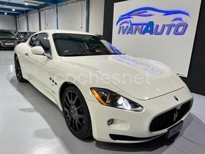 Usado Maserati Granturismo 439 CV (322 kW) 2011 Blanco Coupe