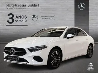 Usado Mercedes A250 218 CV (160 kW) 2024 Blanco polar