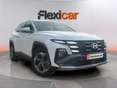 Usado Hyundai Tucson 160 CV (117 kW) 2025 Blanco SUV