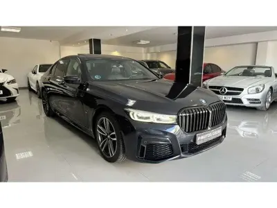 Occasion BMW 730 286 PK (210 kW) 2022 Blauw Sedan