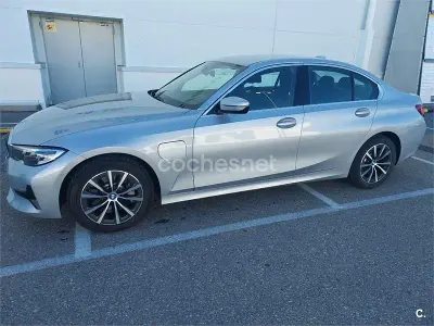 Usado BMW 330e 292 CV (214 kW) 2020 Gris / plata Berlina