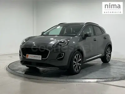 Usado Ford Puma Titanium 125 CV (91 kW) 2023 Gris / plata SUV