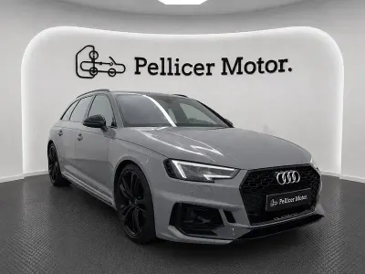 Usado Audi RS4 450 CV (330 kW) 2019 Gris / plata Familiar