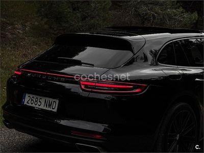 Begagnad Porsche Panamera Sport Turismo 462 HK (339 kW) 2018 Svart Kombi
