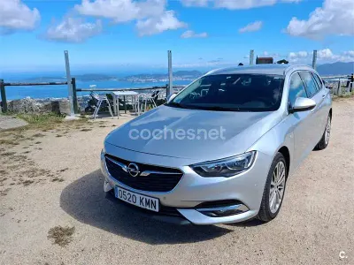 Usado Opel Insignia Country Tourer 170 CV (125 kW) 2018 Gris / plata Familiar